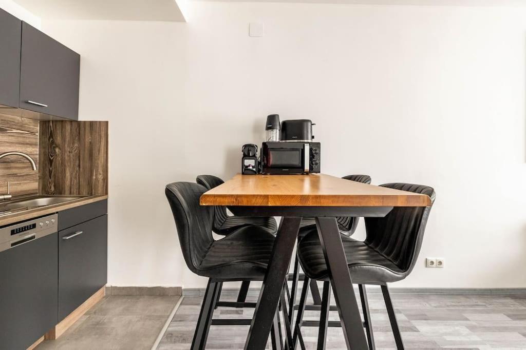 Cozy Renovated Apartment Close To Schoenbrunn Palace Wiedeń Zewnętrze zdjęcie